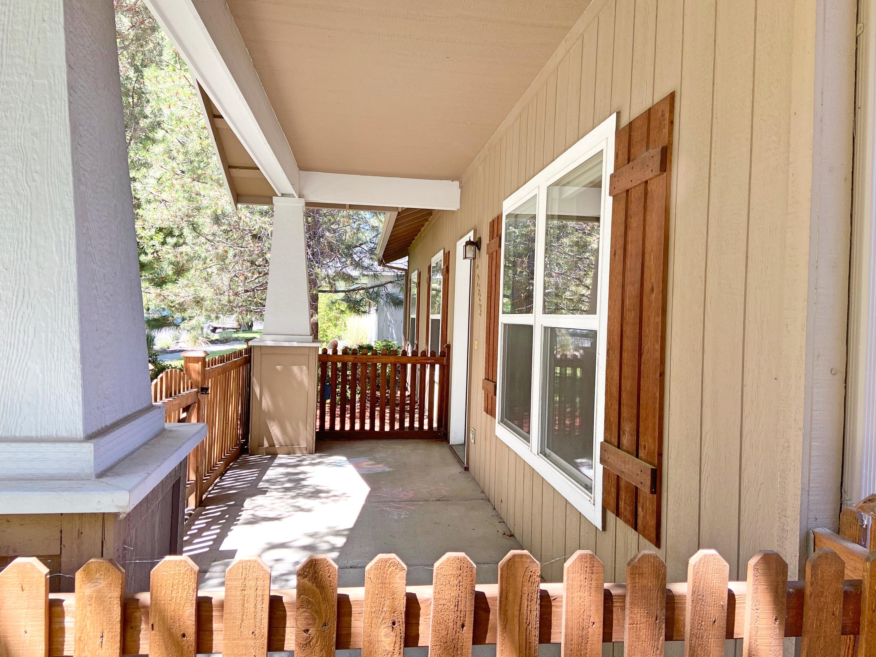 Larkspur - Residential