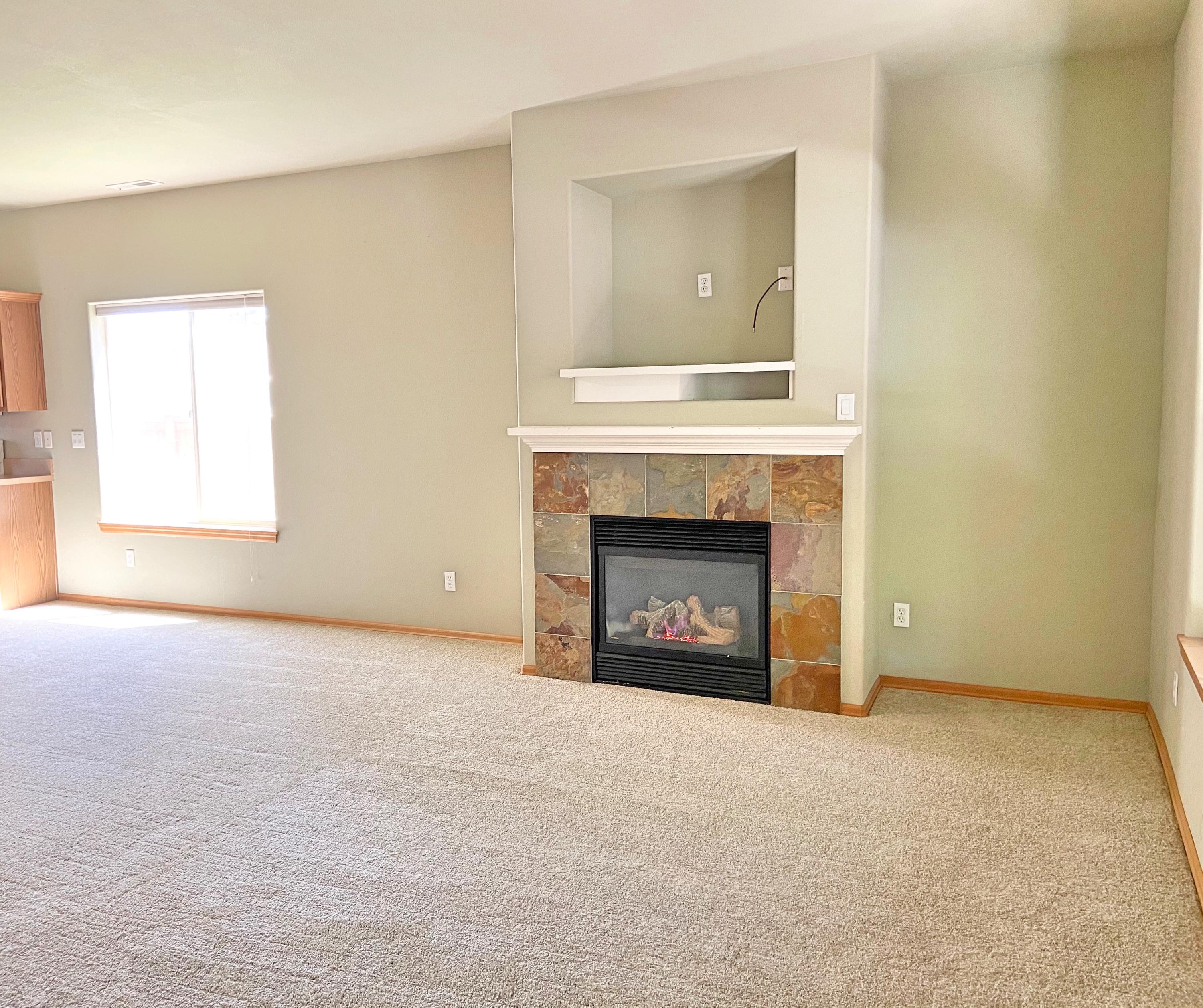 Larkspur - Residential