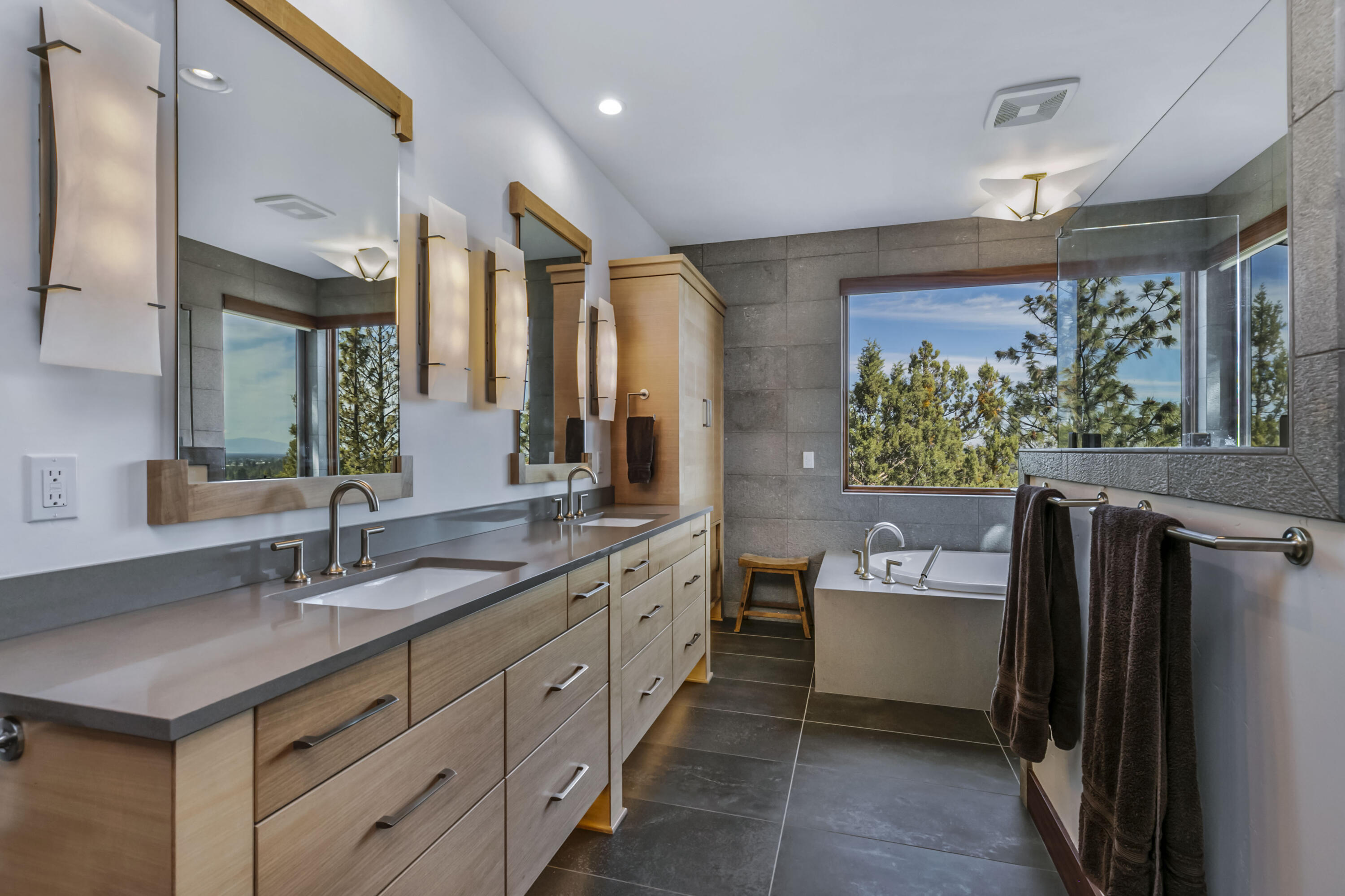 NorthAB - Residential