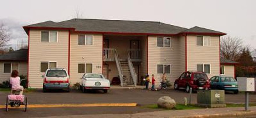 Clean Eagle Point 4-plex. Located on a quiet cul-de-sac in a good area close to schools and shopping and only ten minutes from Medford. Well maintained, professionally managed and good rental history. Exterior painted in '02, interior of units B and D painted in '03. Features two 3/2 downstairs and two 2/1 upstairs all with range/oven, washer/dryer hookups, dishwashers, and garbage disposal. Seller is doing a 1031 Exchange.