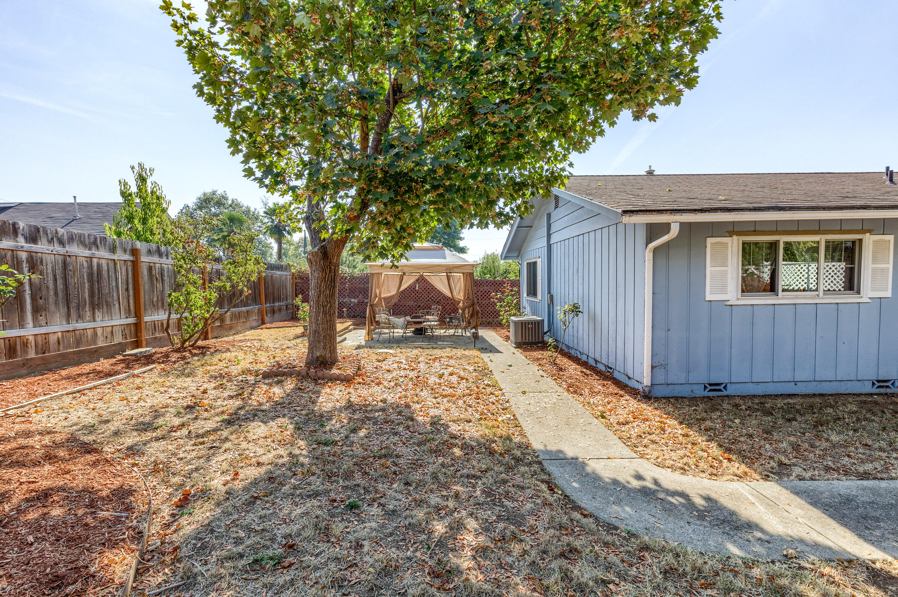 Madrona Heights - Residential