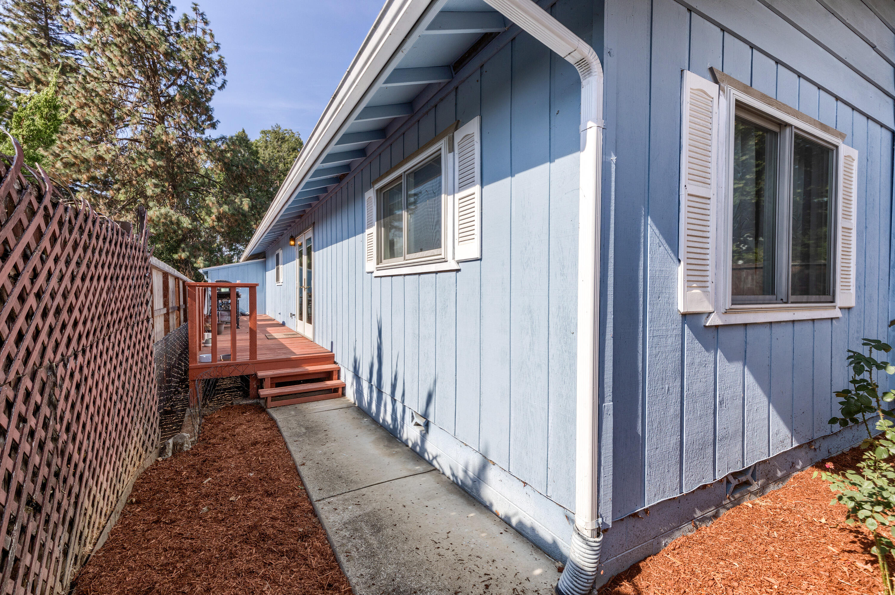 Madrona Heights - Residential