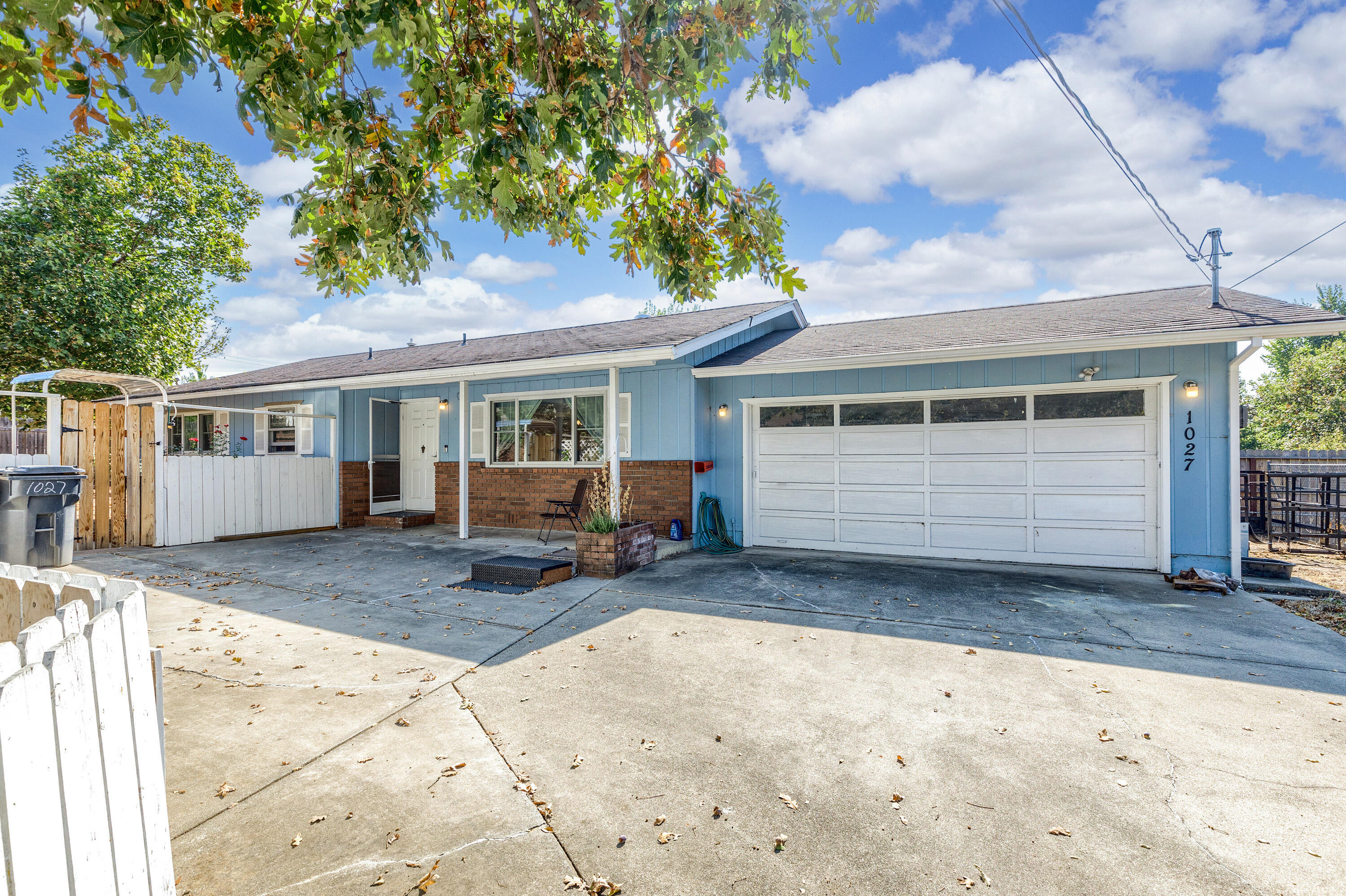 Madrona Heights - Residential