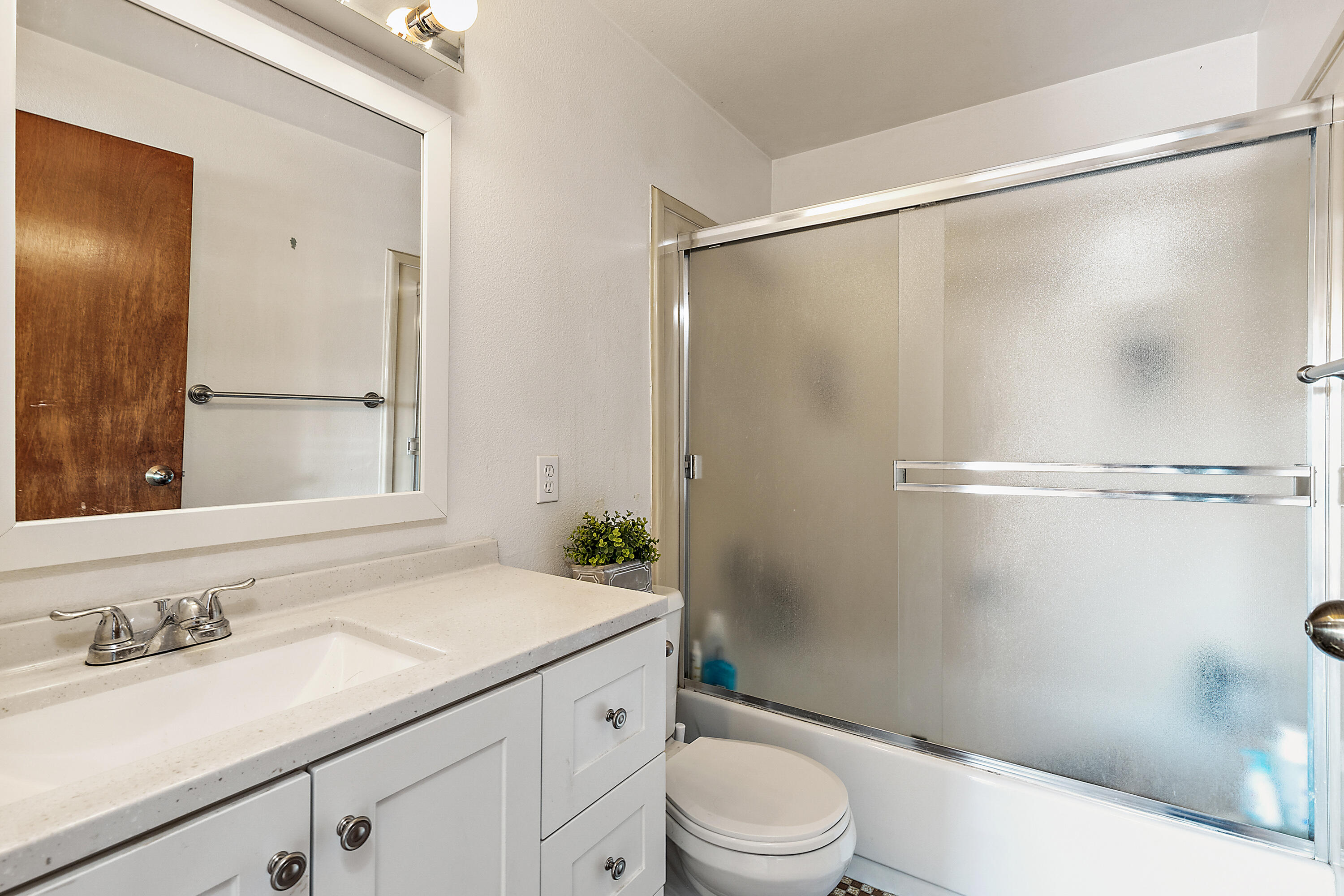 Madrona Heights - Residential