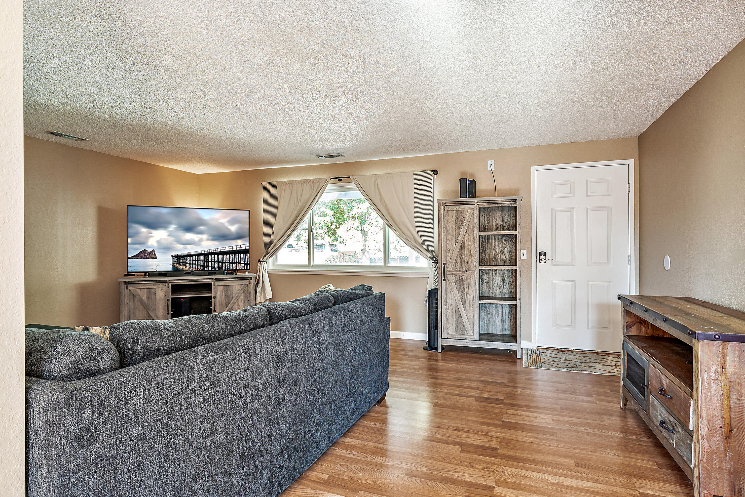 Madrona Heights - Residential