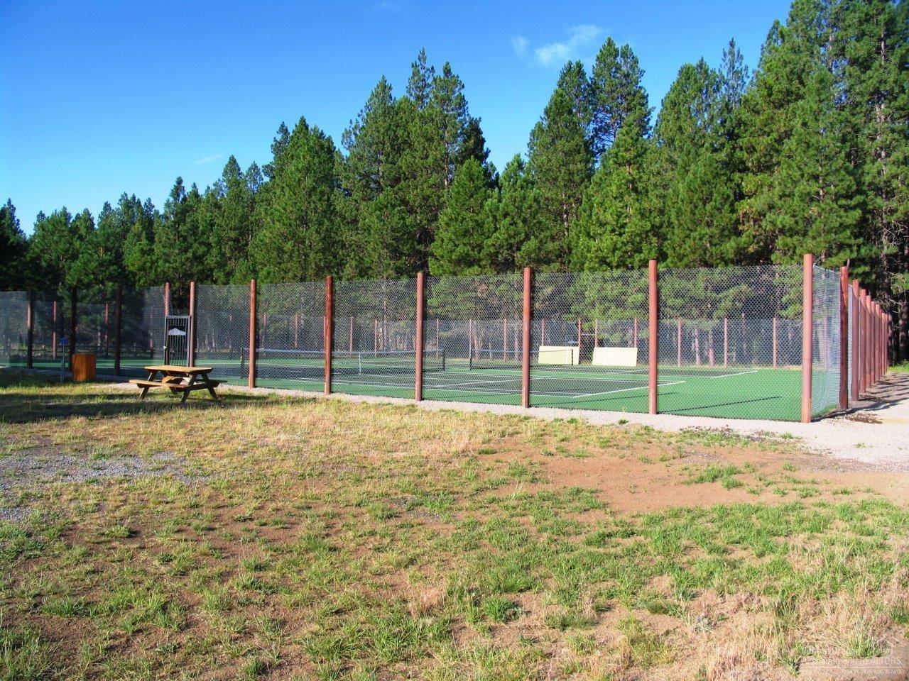 Metolius Meadows - Land