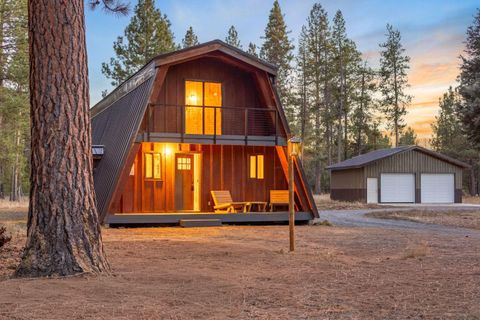 Tiny photo for 15622 6th Street, La Pine, OR 97739 (MLS # 220211267)