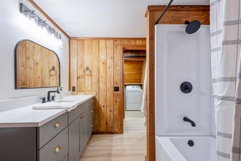 Tiny photo for 15622 6th Street, La Pine, OR 97739 (MLS # 220211267)