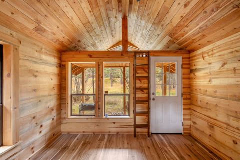 Tiny photo for 15622 6th Street, La Pine, OR 97739 (MLS # 220211267)