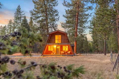 Tiny photo for 15622 6th Street, La Pine, OR 97739 (MLS # 220211267)