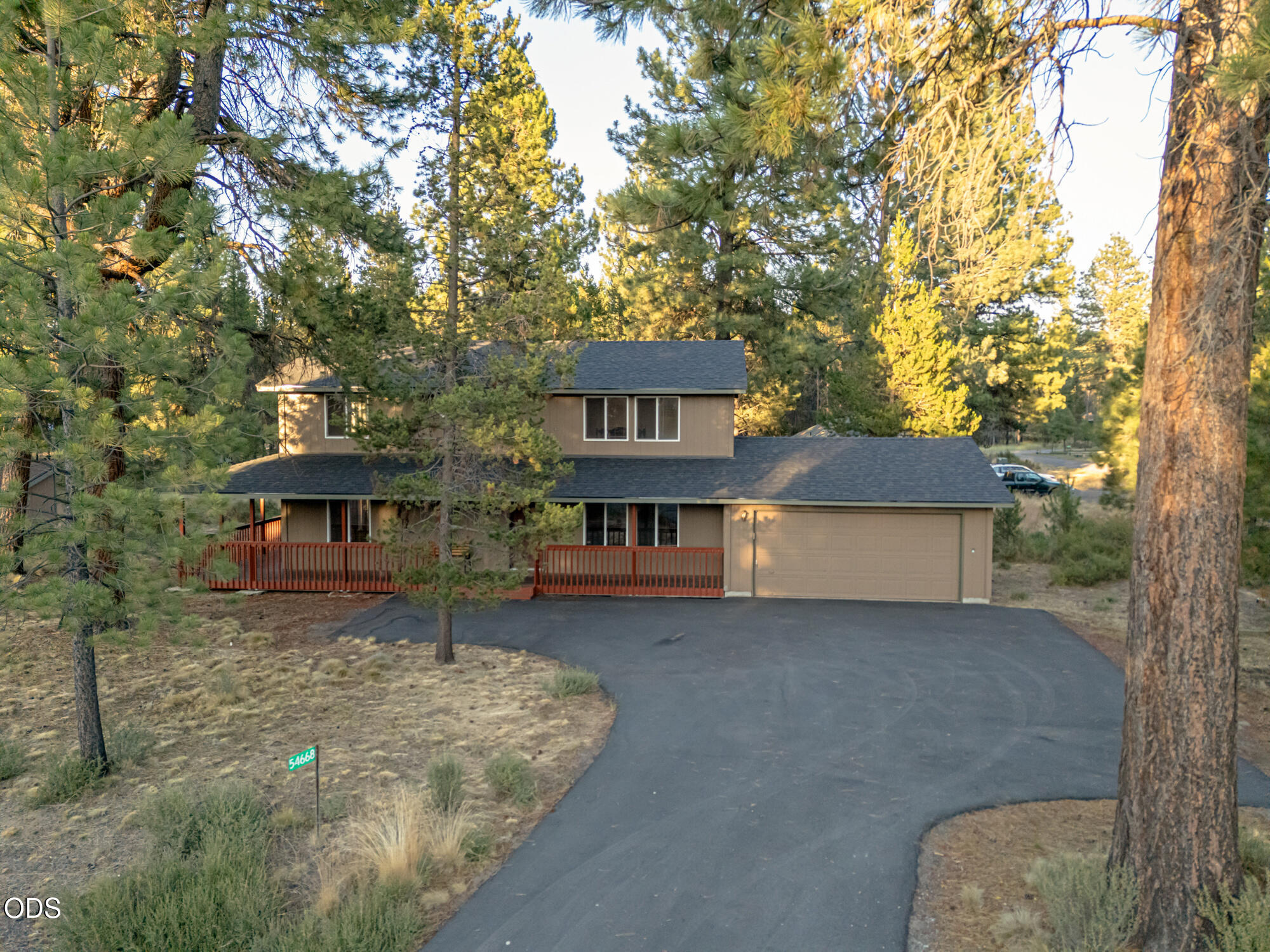 54668 Silver Fox Drive