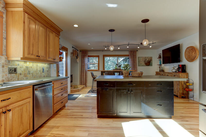 Woodside Ranch - Residential