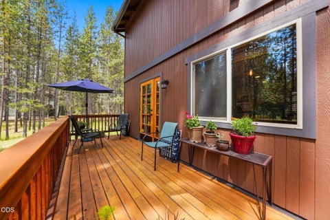 Tiny photo for 55626 Wagon Master Way, Bend, OR 97707 (MLS # 220223770)