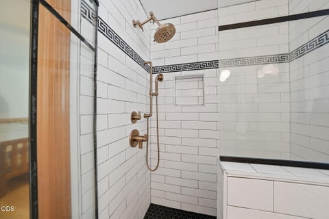 Tiny photo for 55626 Wagon Master Way, Bend, OR 97707 (MLS # 220223770)