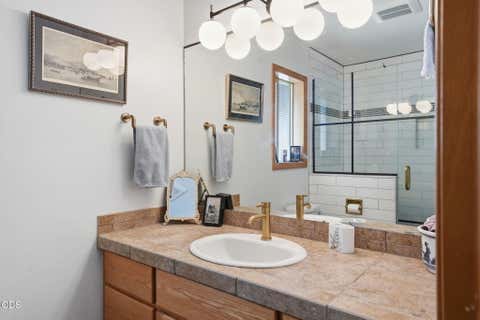 Tiny photo for 55626 Wagon Master Way, Bend, OR 97707 (MLS # 220223770)