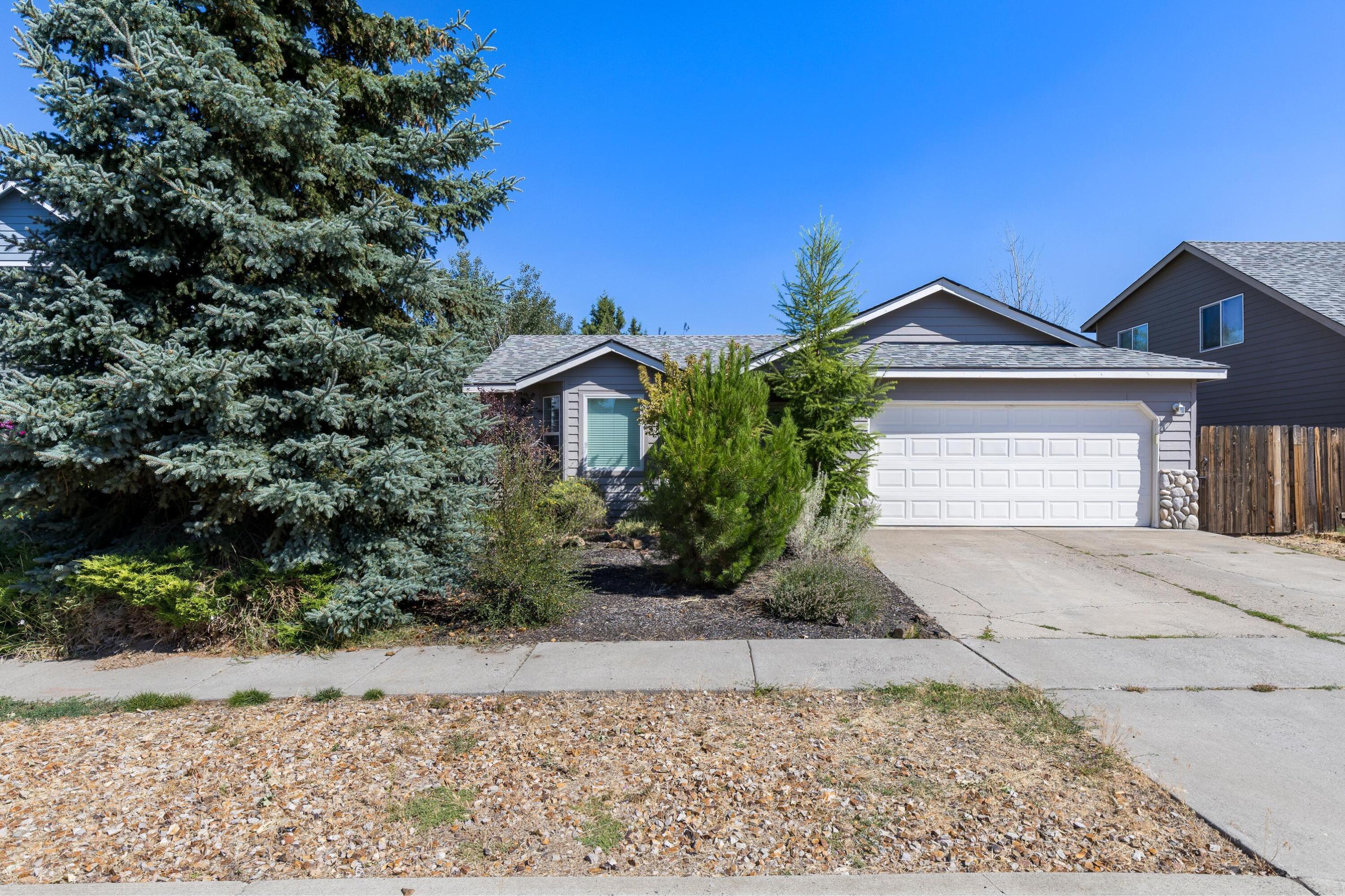2756 NE Rainer Drive