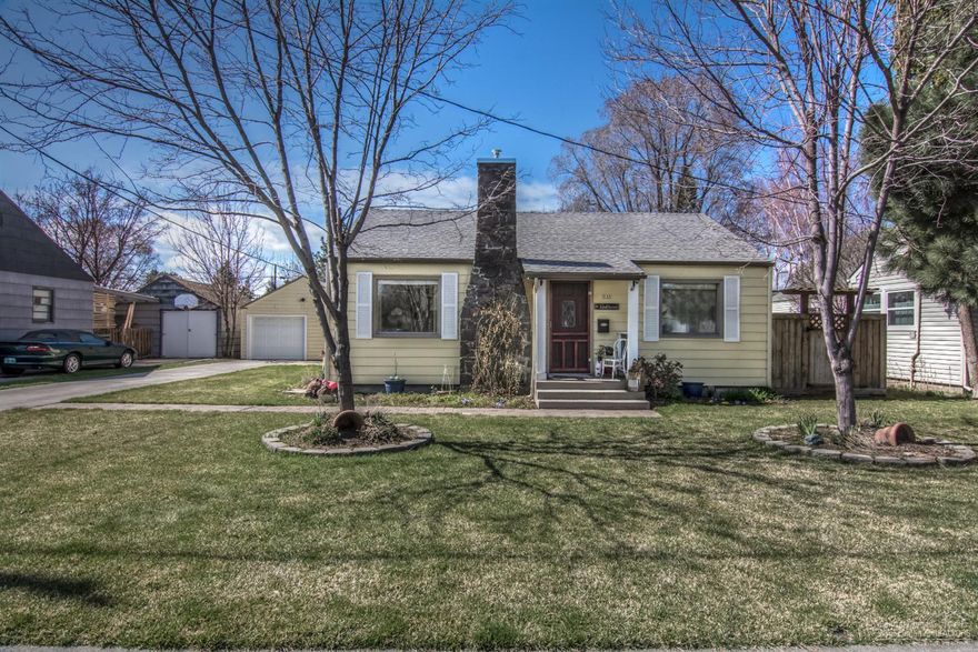 Come fall in love with this classic reclaimed 1941 cottage on the NW side of Redmond. The location of this home is perfect. 2bed/1bath, single car garage with an extra insulated room in the garage. Plenty of storage. Updated furnace & AC unit. Reclaimed original wood floors. Lots of built in's, window seat in the kitchen, very large pantry. Absolutely adorable.