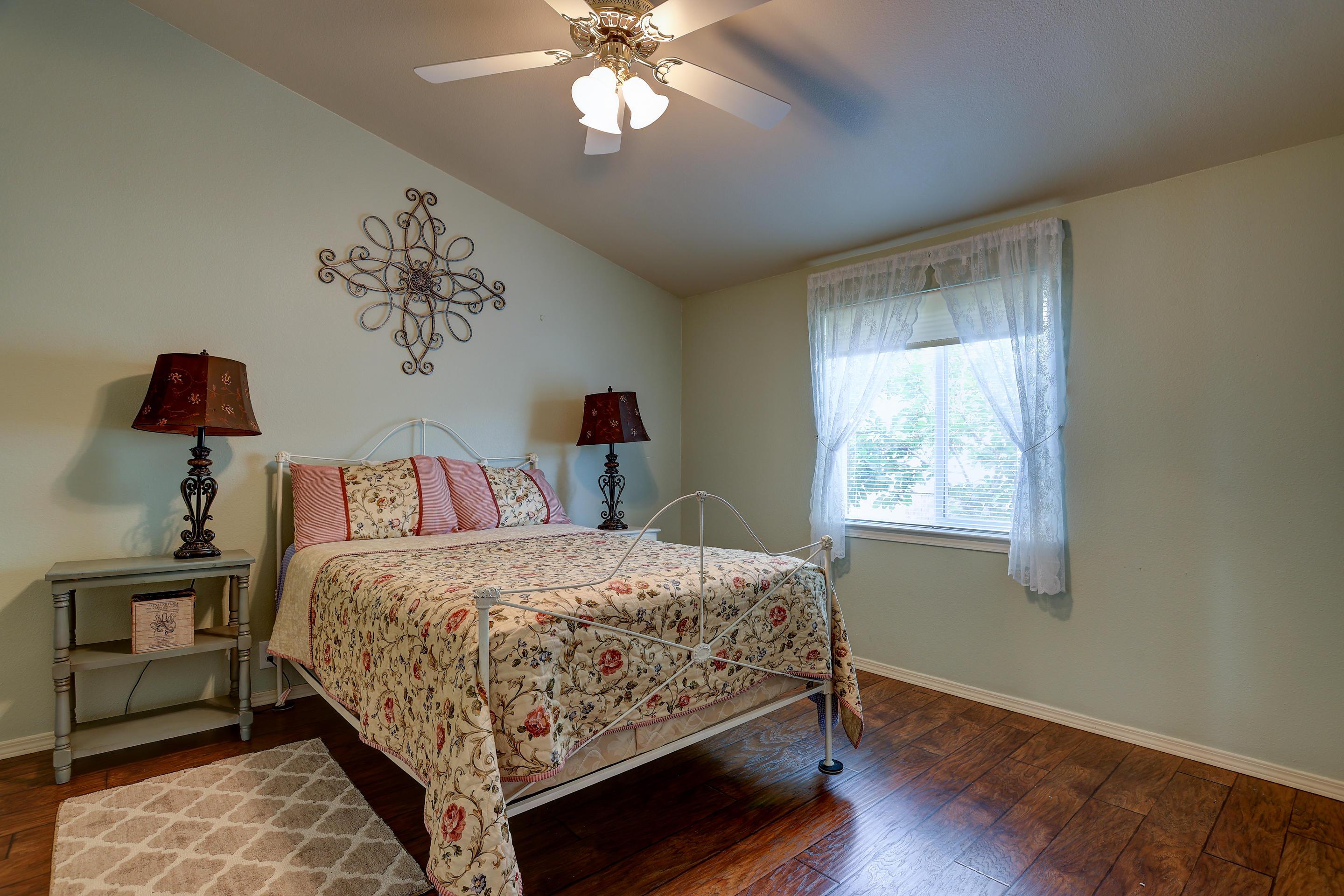 Ni Lah Sha Village - Residential