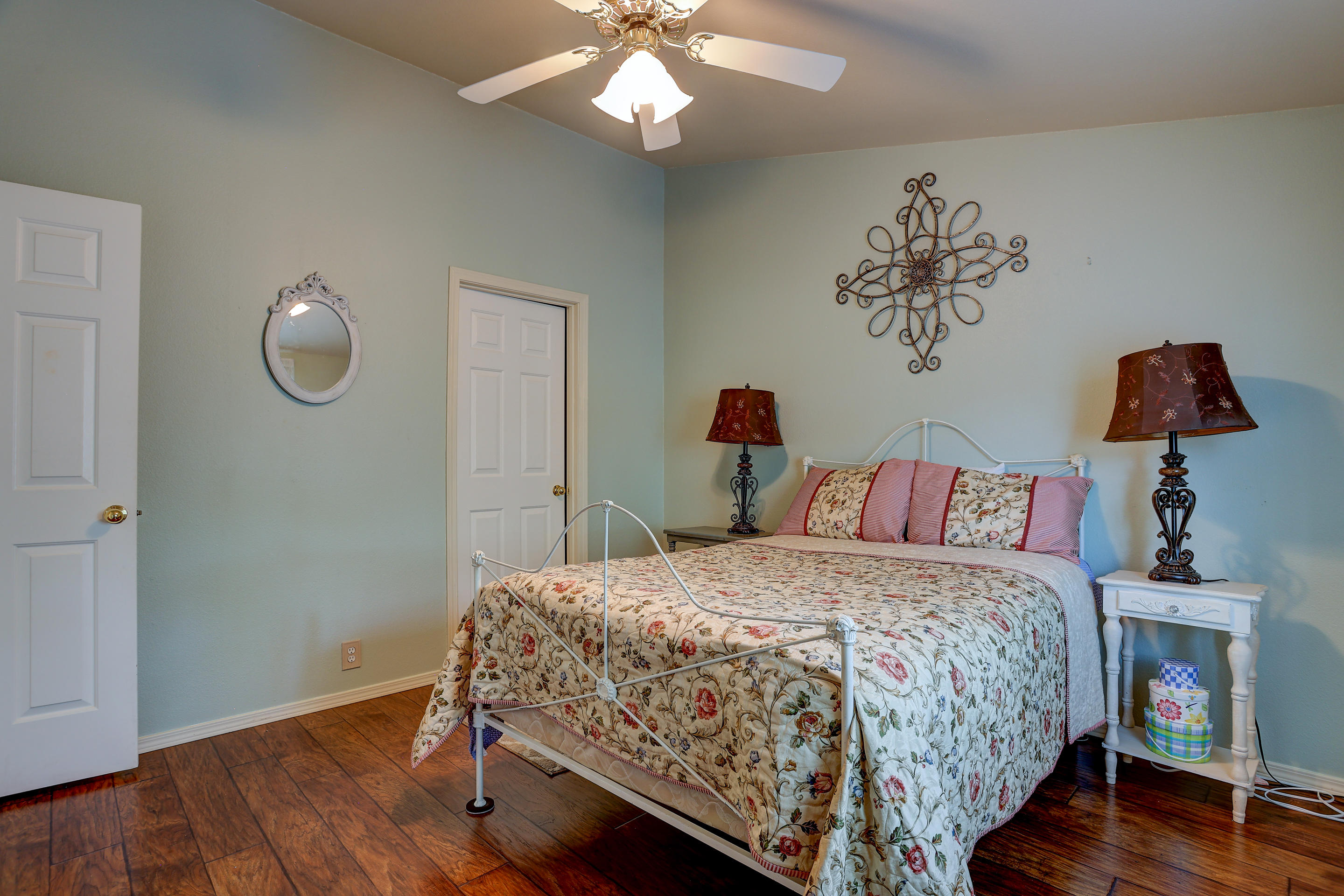 Ni Lah Sha Village - Residential