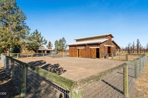 Tiny photo for 18130 Wanona Road, Sisters, OR 97759 (MLS # 220229847)