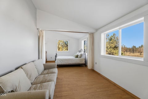 Tiny photo for 18130 Wanona Road, Sisters, OR 97759 (MLS # 220229847)