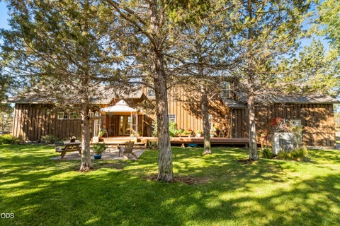 Tiny photo for 18130 Wanona Road, Sisters, OR 97759 (MLS # 220229847)