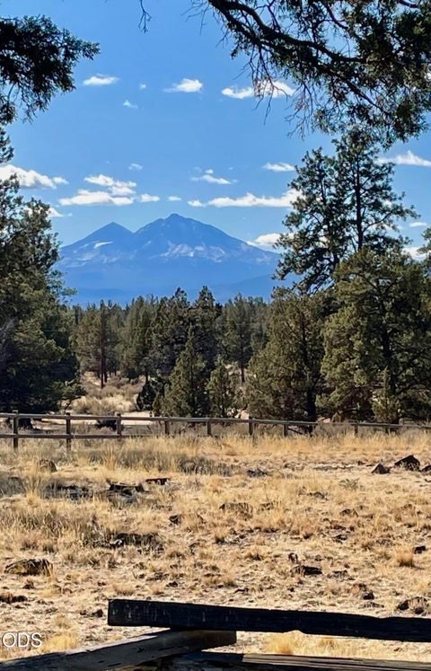 Tiny photo for 18130 Wanona Road, Sisters, OR 97759 (MLS # 220229847)