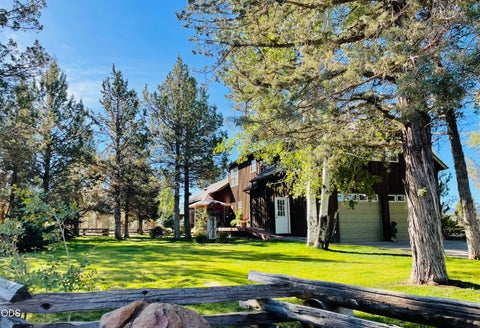 Tiny photo for 18130 Wanona Road, Sisters, OR 97759 (MLS # 220229847)