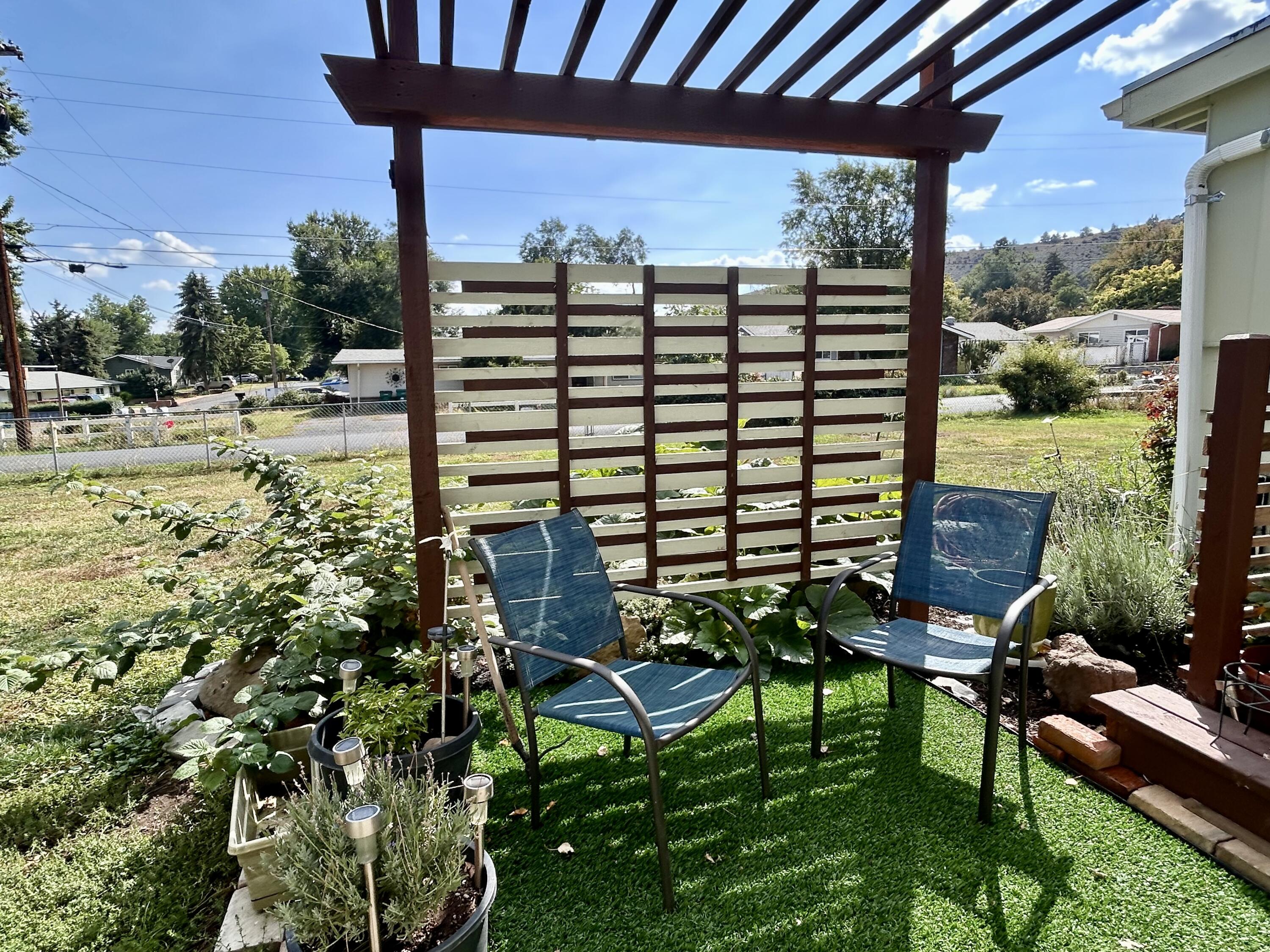 West Hills Homes - Residential