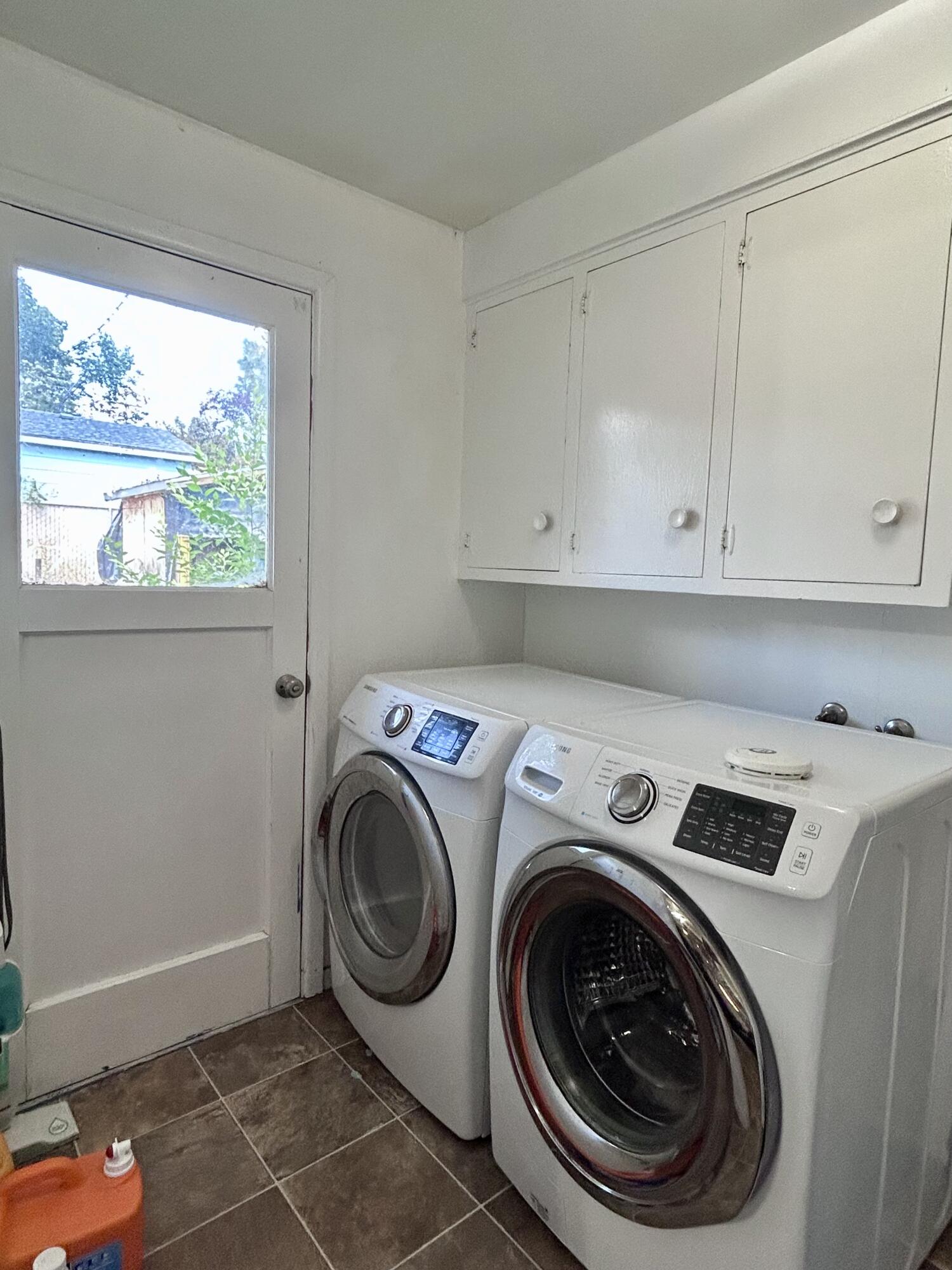 West Hills Homes - Residential