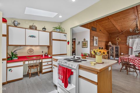 Tiny photo for 11339 Michael Road, Central Point, OR 97502 (MLS # 220224067)