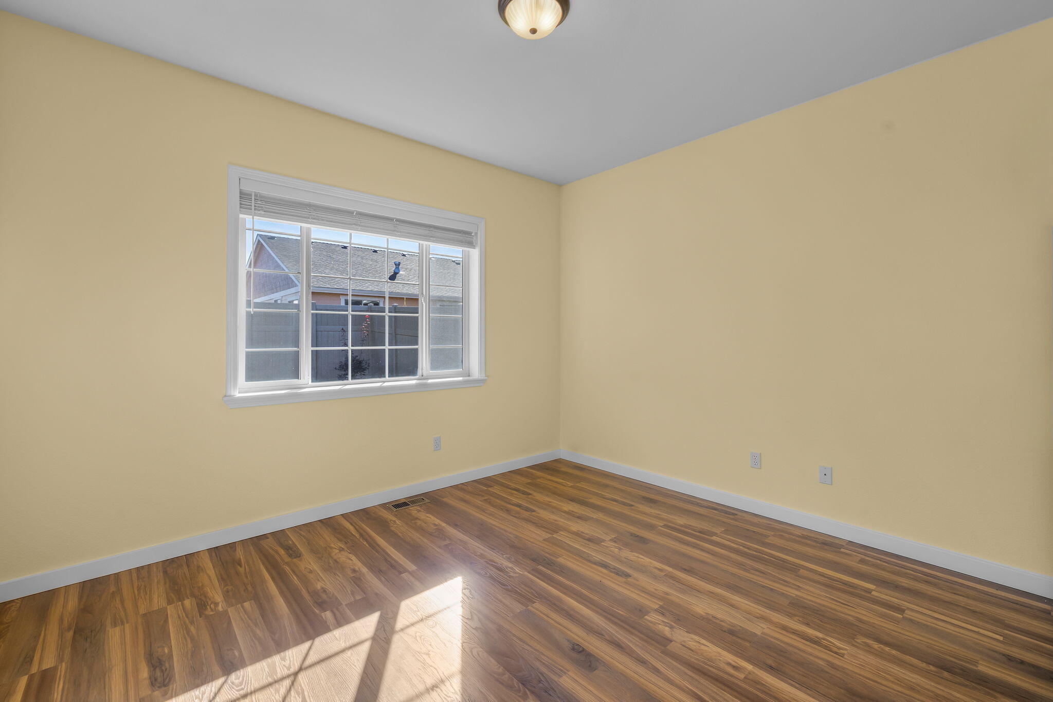 Terrango Glen - Residential