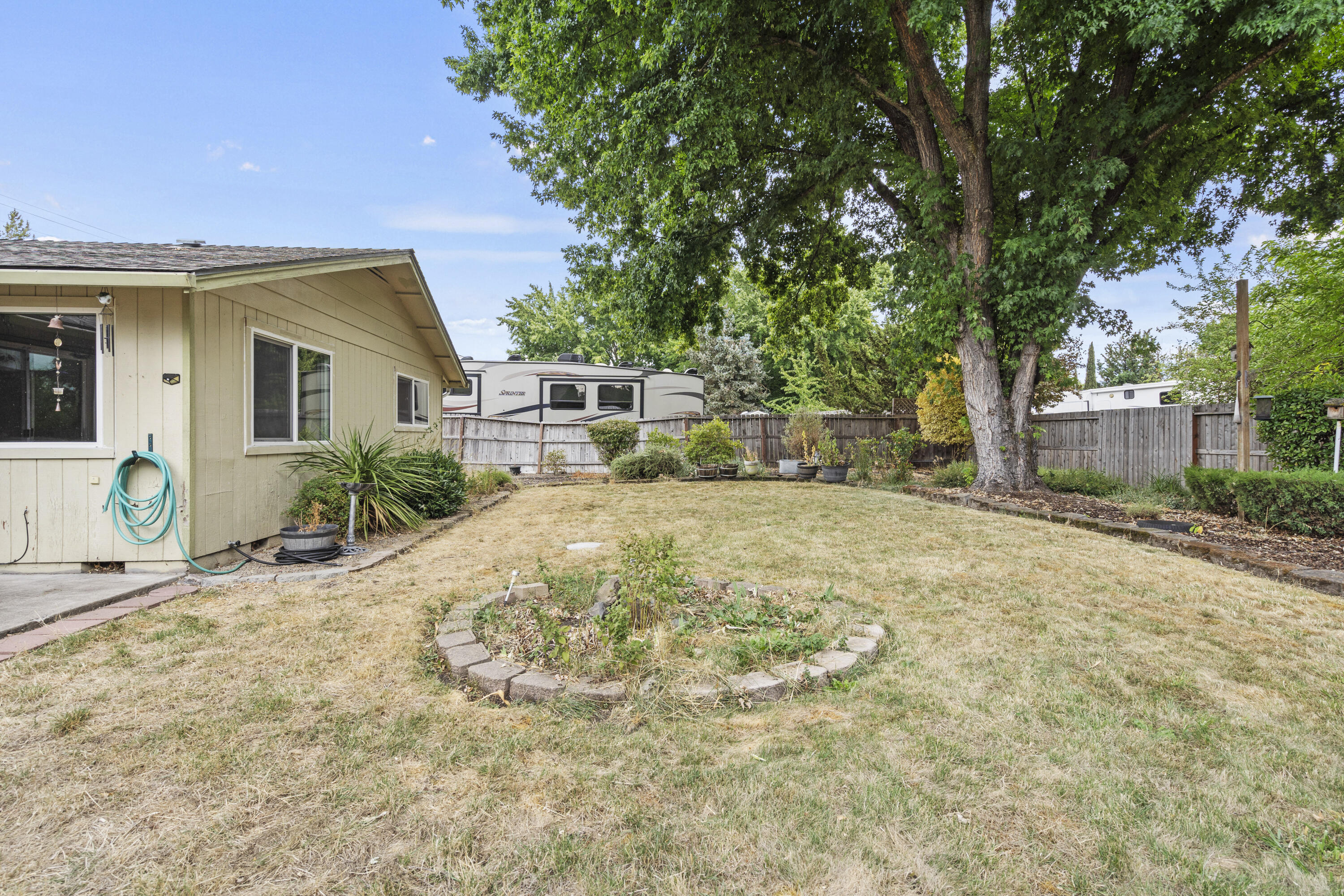 Greenhills Estates Unit No 1 - Residential