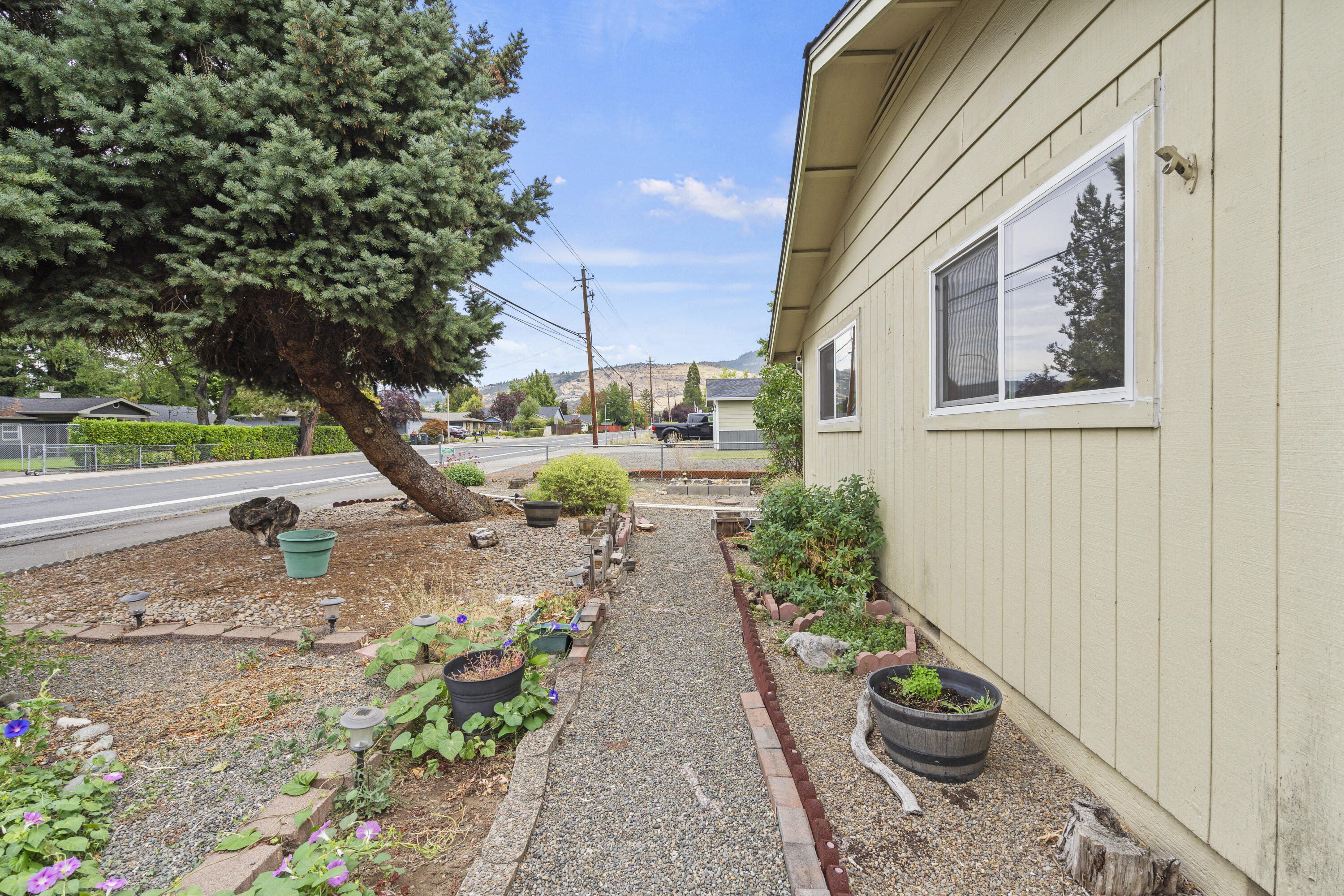 Greenhills Estates Unit No 1 - Residential