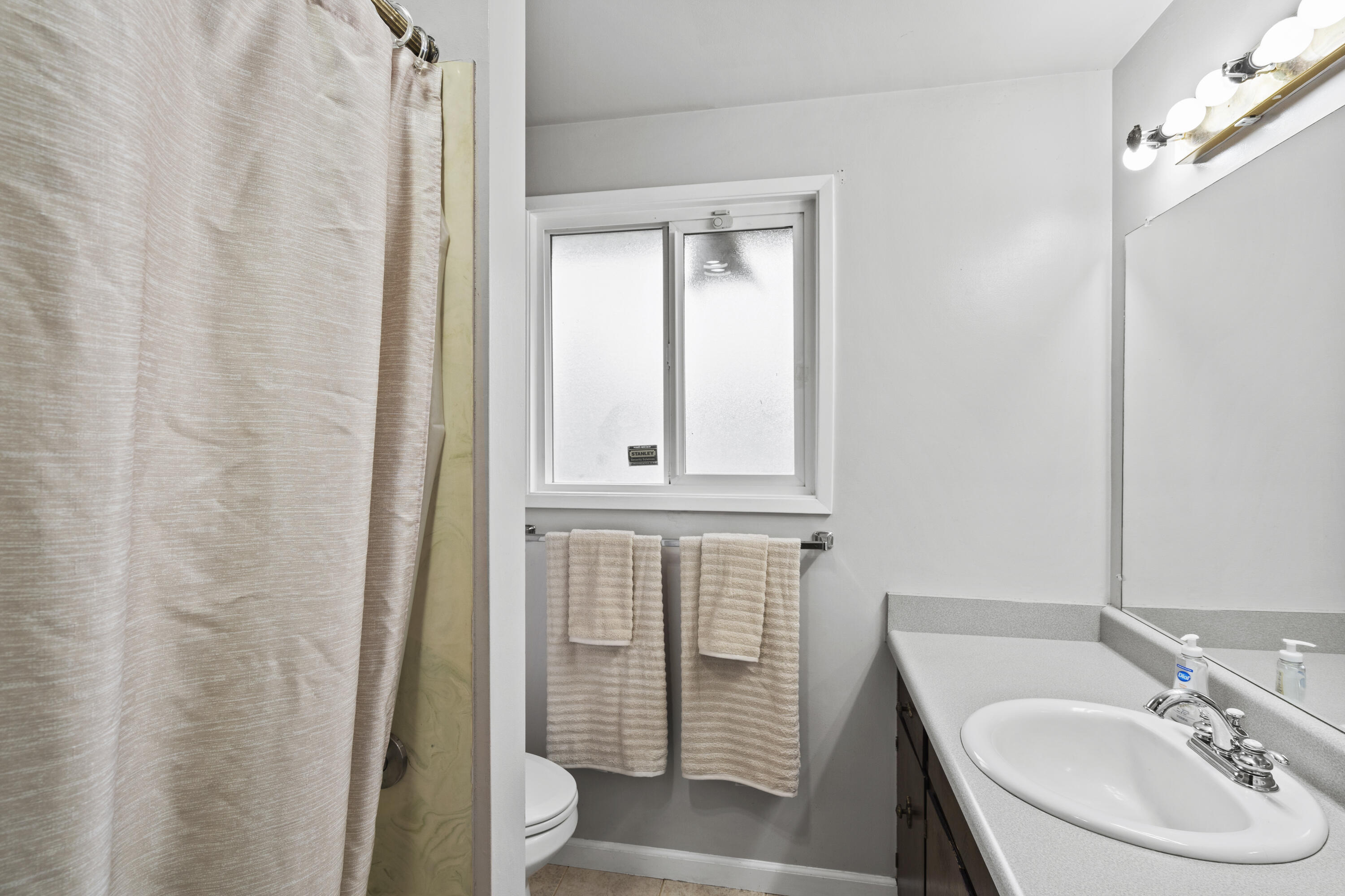 Greenhills Estates Unit No 1 - Residential