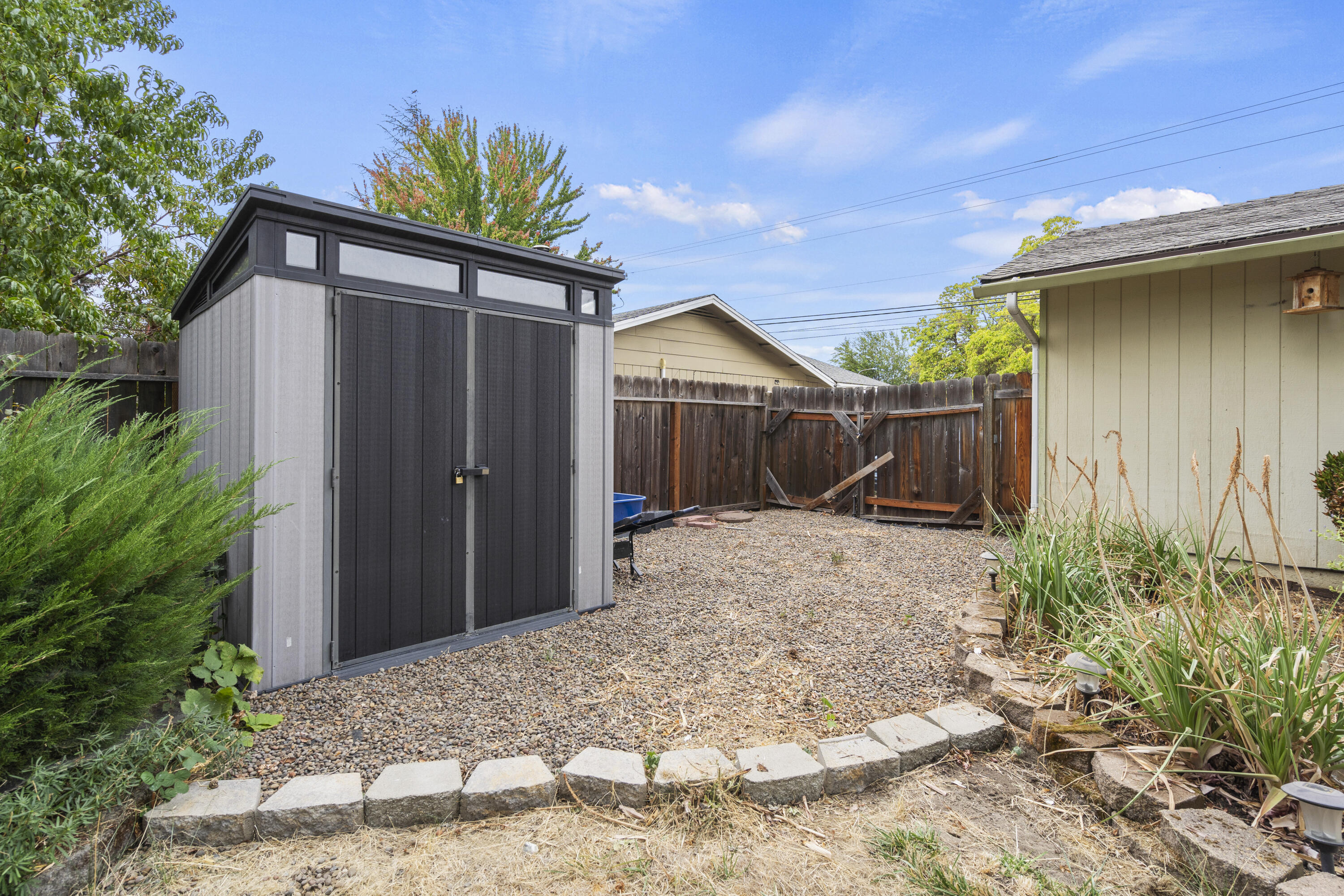 Greenhills Estates Unit No 1 - Residential