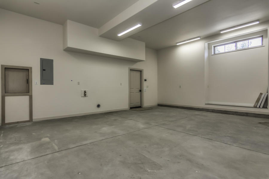 Revere Renaissance - Residential Income