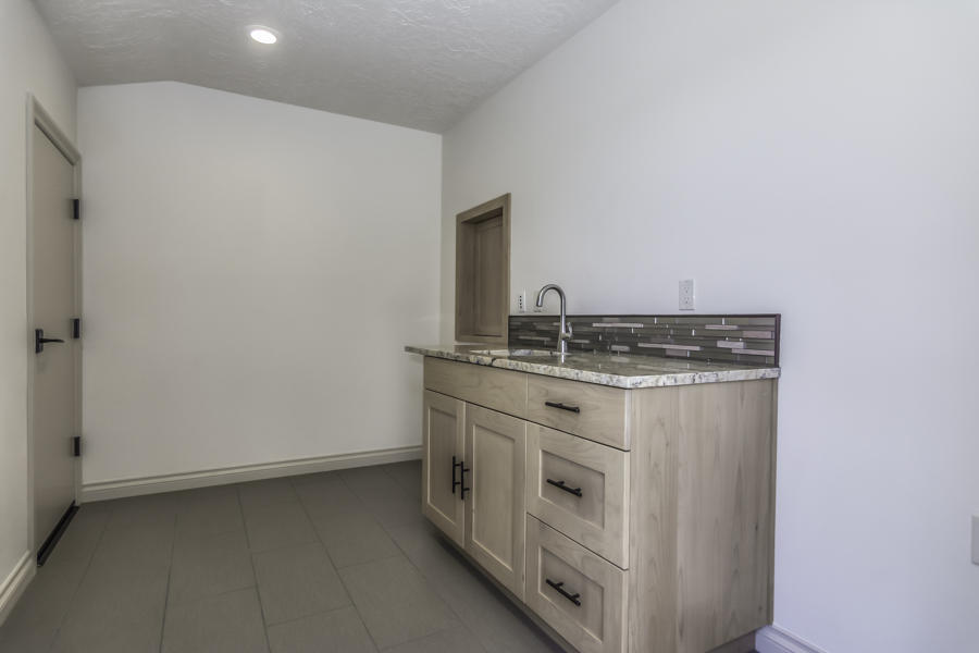 Revere Renaissance - Residential Income