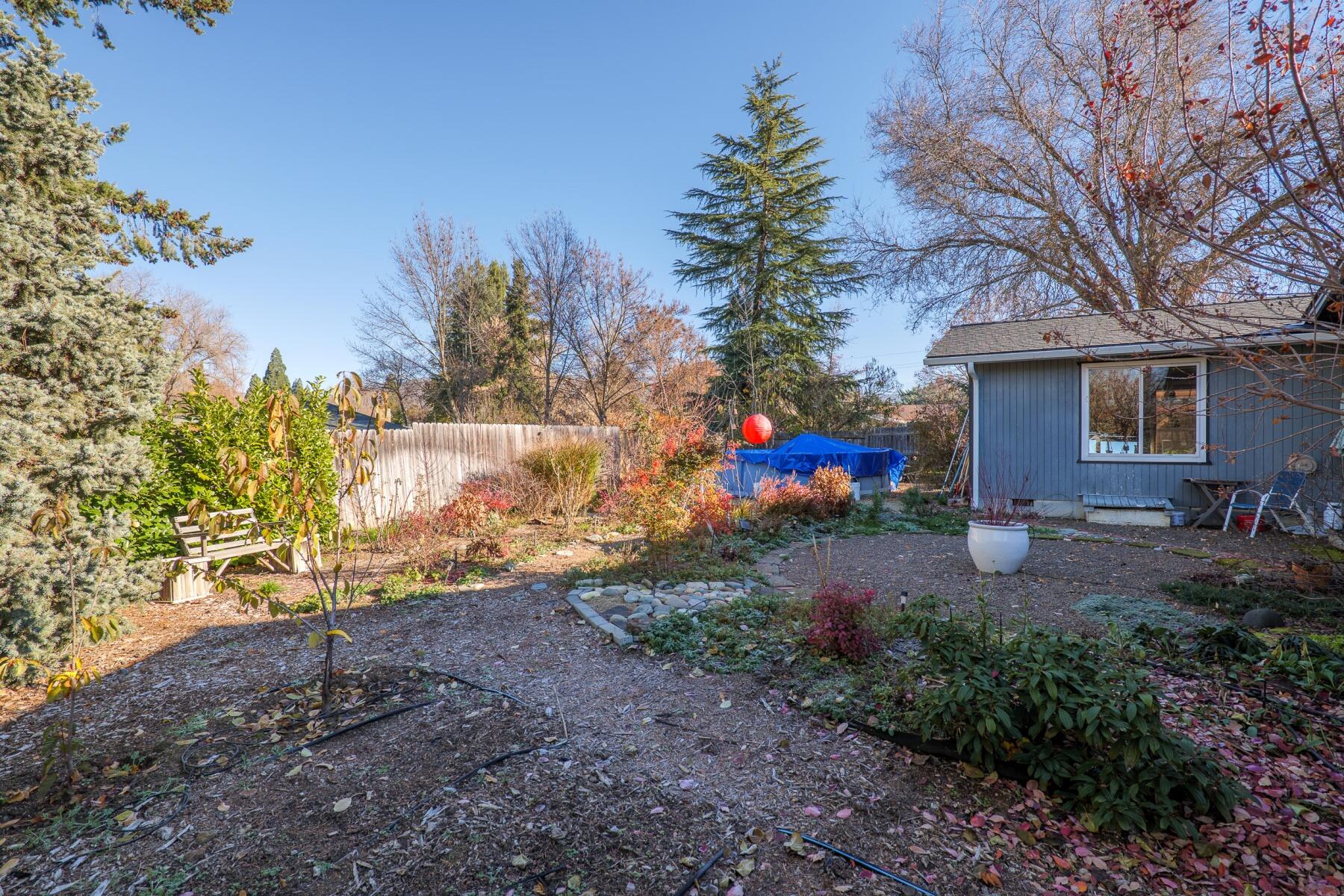 Siskiyou Village Unit No 1 - Residential