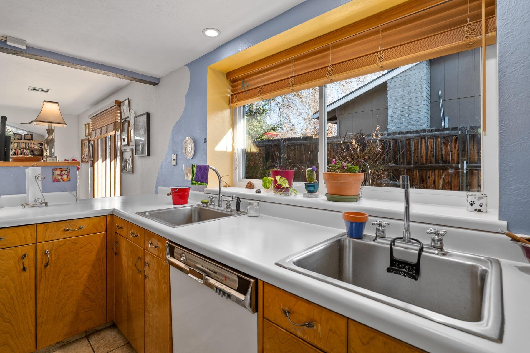 Siskiyou Village Unit No 1 - Residential