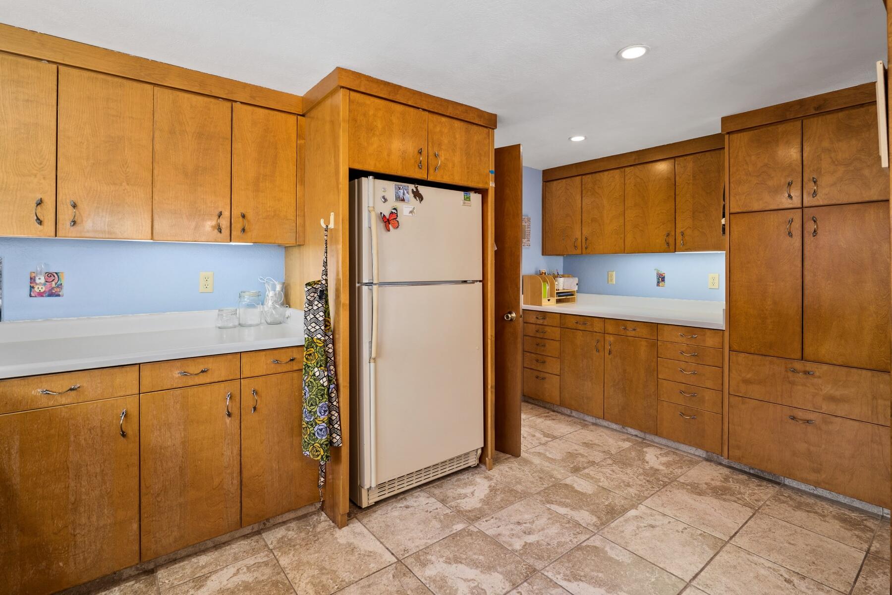 Siskiyou Village Unit No 1 - Residential