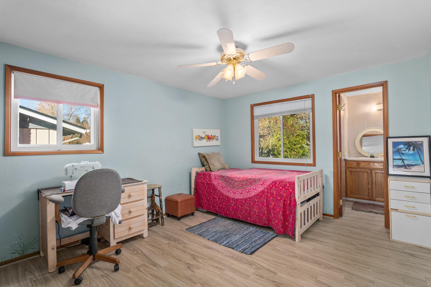 Siskiyou Village Unit No 1 - Residential