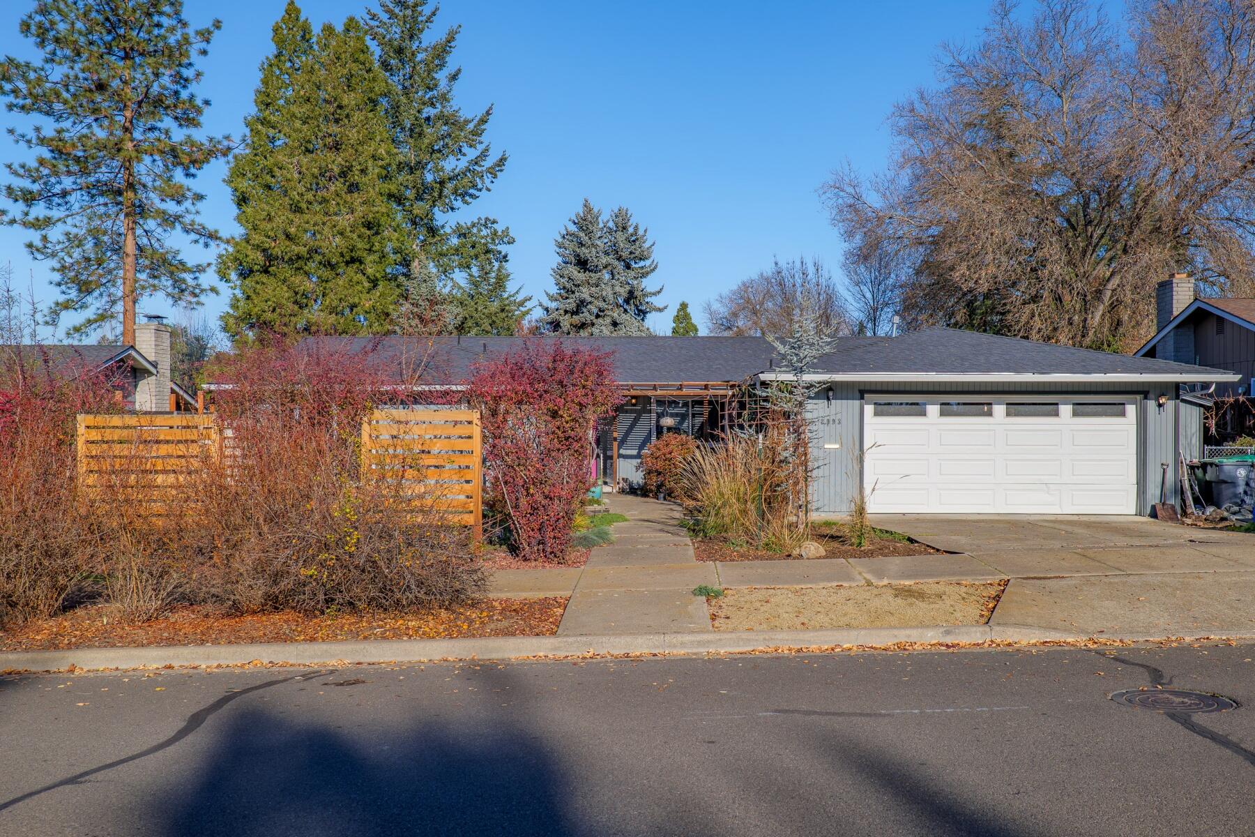 Siskiyou Village Unit No 1 - Residential