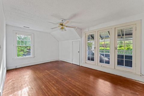 Tiny photo for 6560 Rogue River Highway, Grants Pass, OR 97527 (MLS # 220219655)