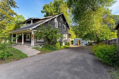 Tiny photo for 6560 Rogue River Highway, Grants Pass, OR 97527 (MLS # 220219655)