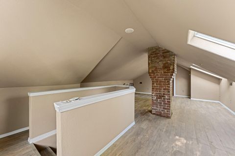 Tiny photo for 6560 Rogue River Highway, Grants Pass, OR 97527 (MLS # 220219655)