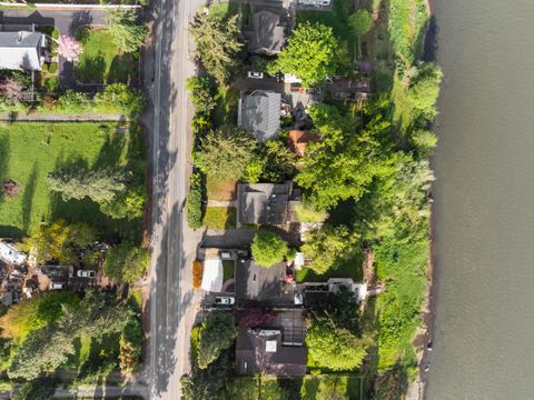 Tiny photo for 6560 Rogue River Highway, Grants Pass, OR 97527 (MLS # 220219655)