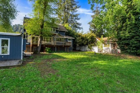 Tiny photo for 6560 Rogue River Highway, Grants Pass, OR 97527 (MLS # 220219655)