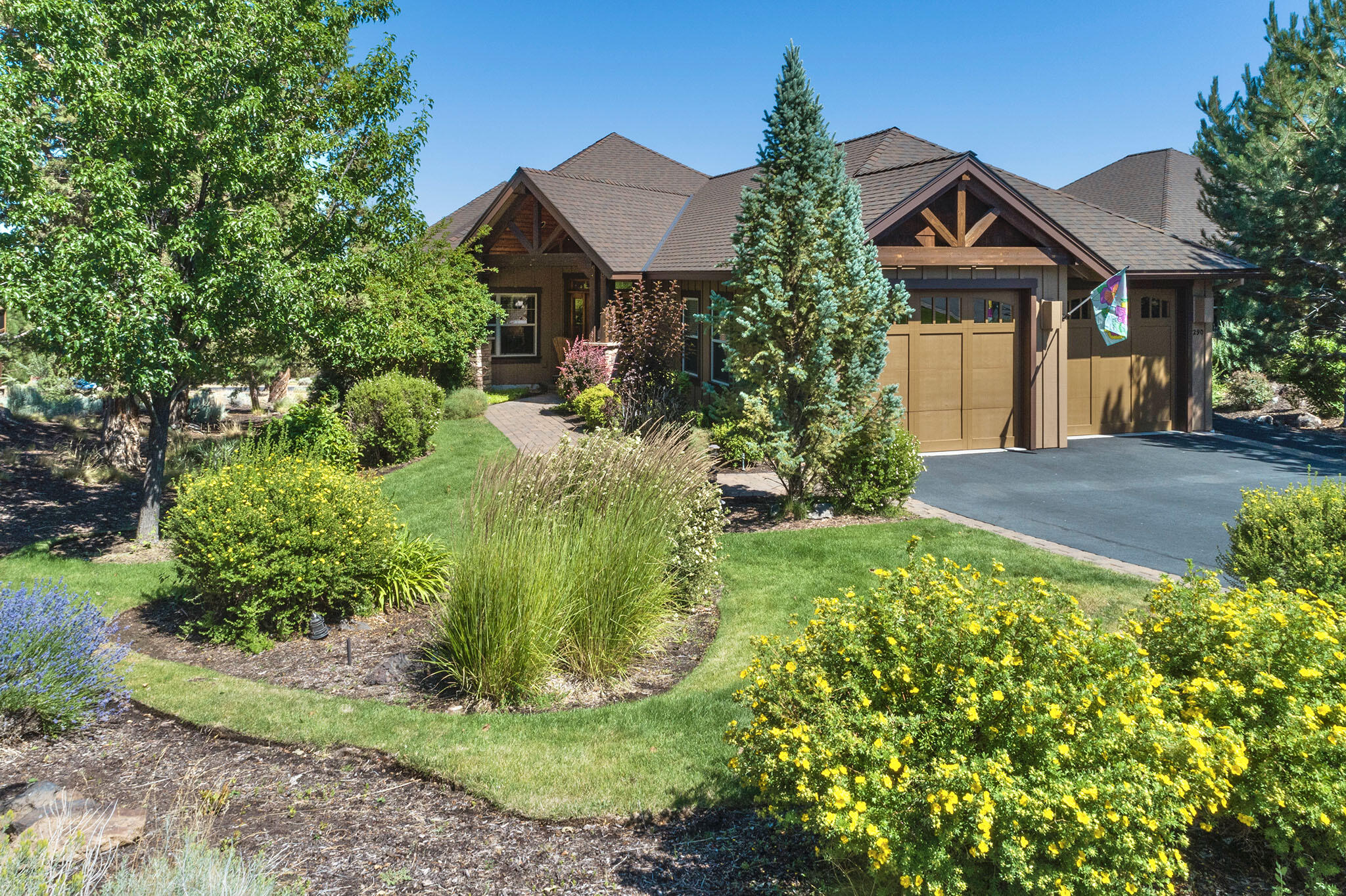 Eagle Crest - Residential