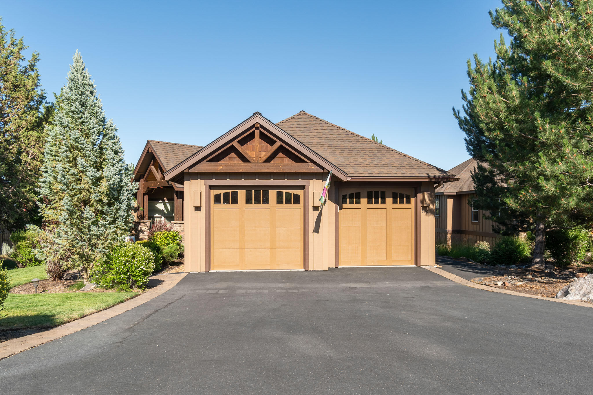 Eagle Crest - Residential